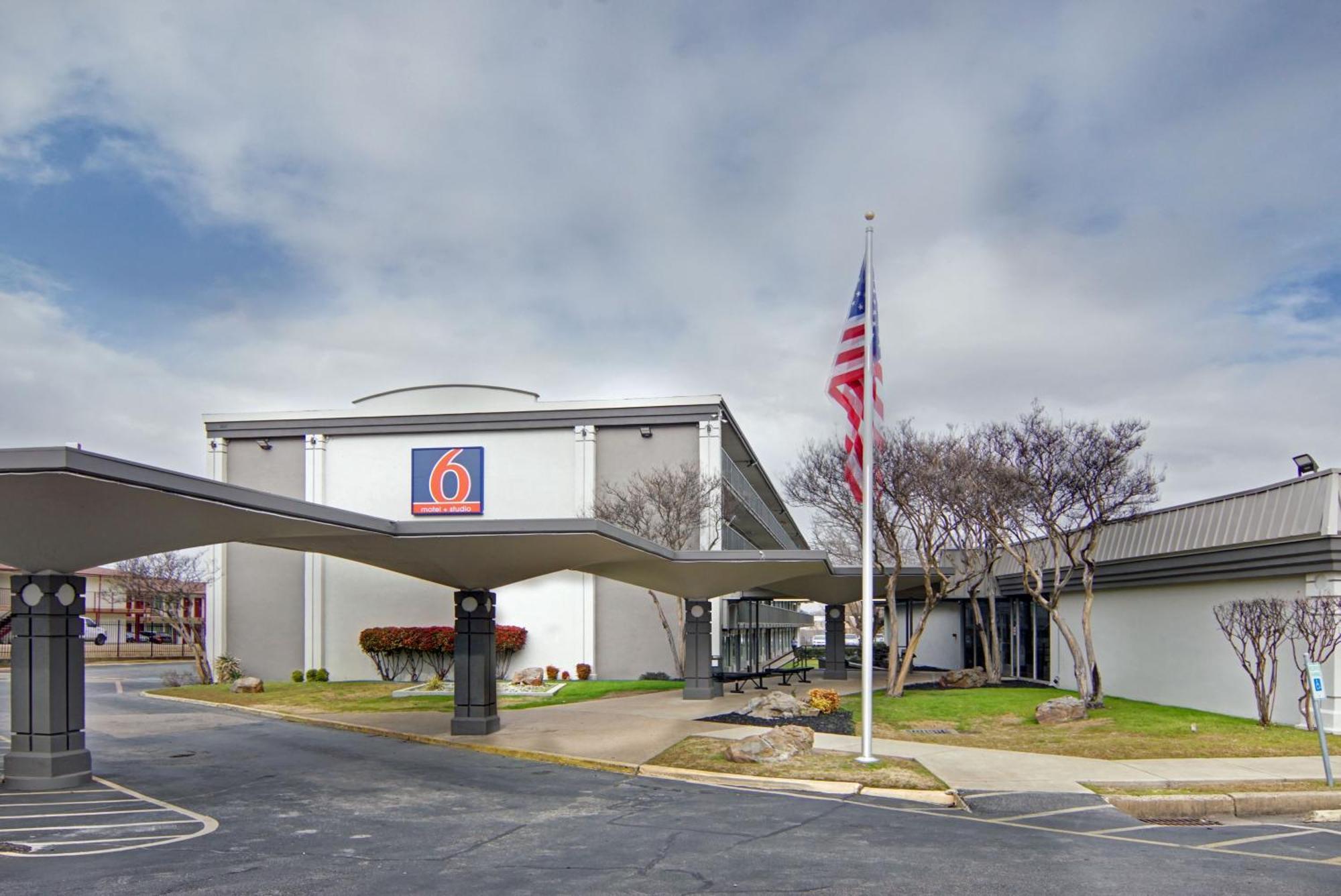Motel 6 Mesquite, Tx Town East Esterno foto